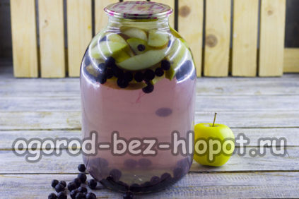 gestoofde appel en appelbes