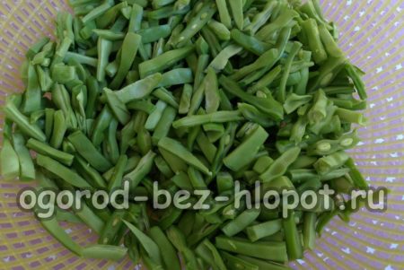 tinadtad na beans ng asparagus