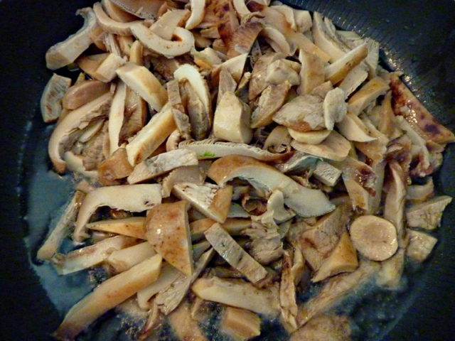 Champignons Frituren