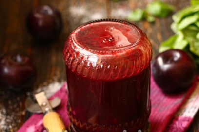 tsokolate plum jam