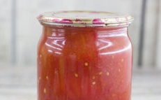 Jar of tomatoes