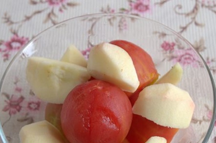 peeled tomatoes and onions