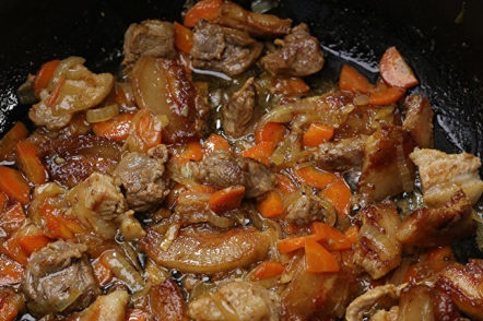 الطبخ bigos البولندية